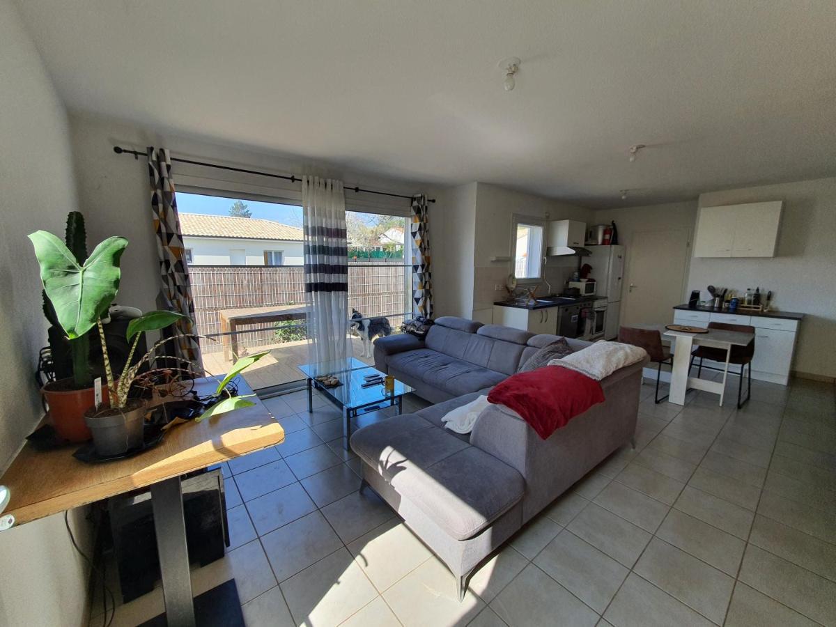 Chambre 11M2 Dans Maison Toute Equipee Tresses Eksteriør billede