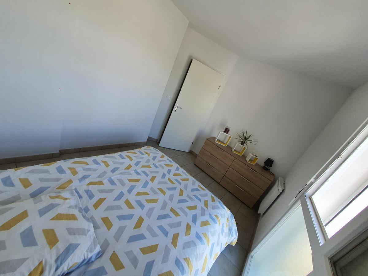 Chambre 11M2 Dans Maison Toute Equipee Tresses Eksteriør billede